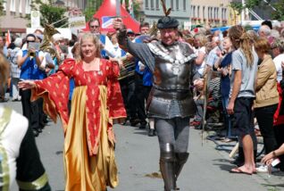 Der Stendaler Roland beim Festumzug