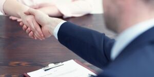 Vertragsunterzeichnung